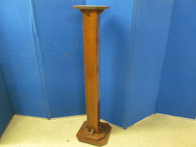 Pedestal