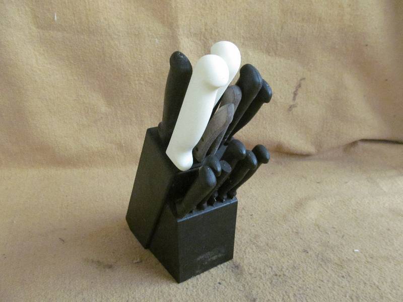Knife Holder