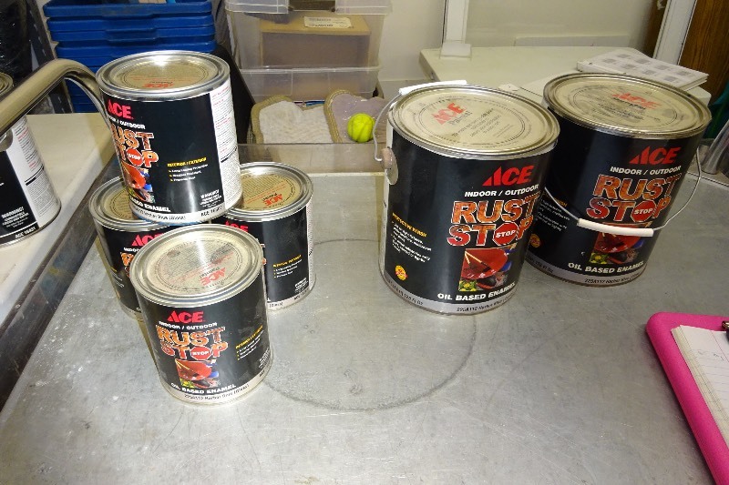 lot 2 image: Ace Rust Stop