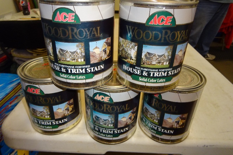 lot 29 image: Ace Wood Royal