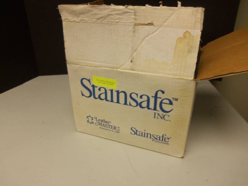 Case of Leather Cleaning and Care Kits