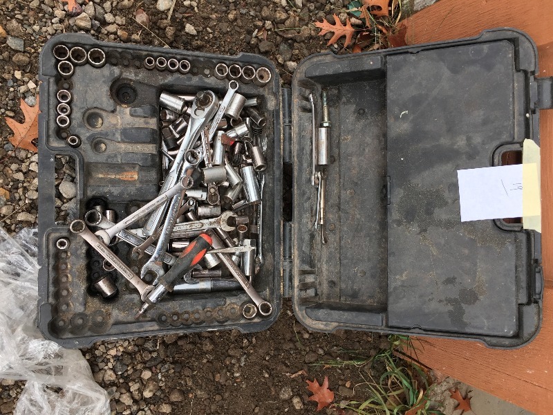 lot 20 image: All tools and plastic tool box case as shown in the picture