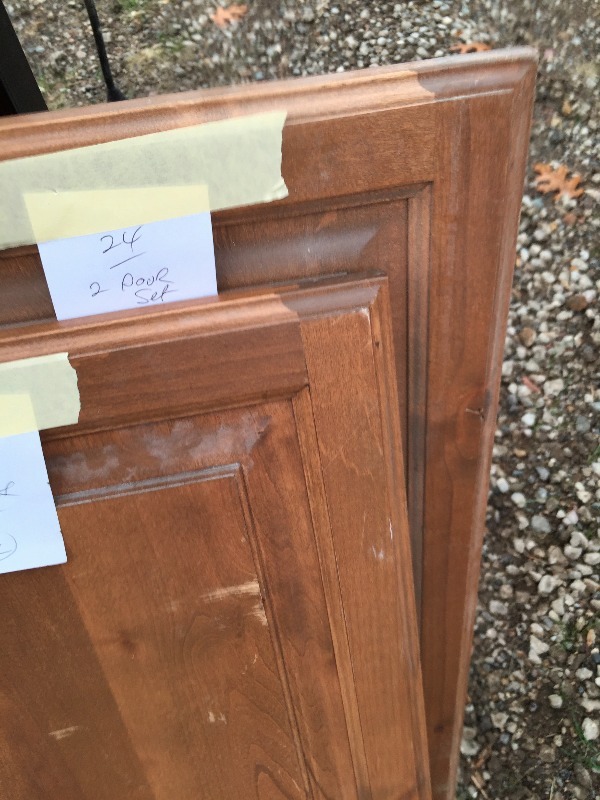 lot 25 image: Two cabinet doors that stand alone (do not match any other lots)