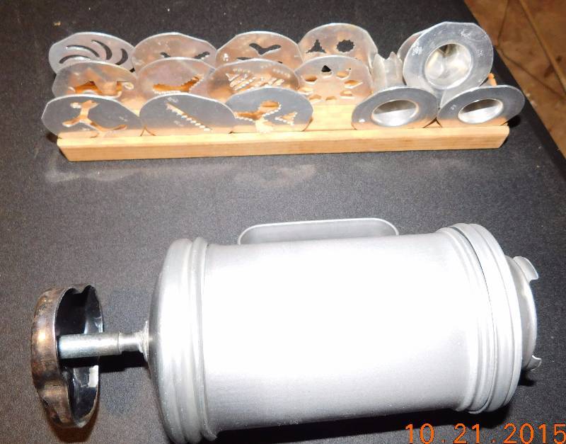 Pastry press
