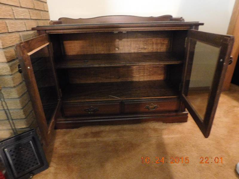 Wood Cabinet