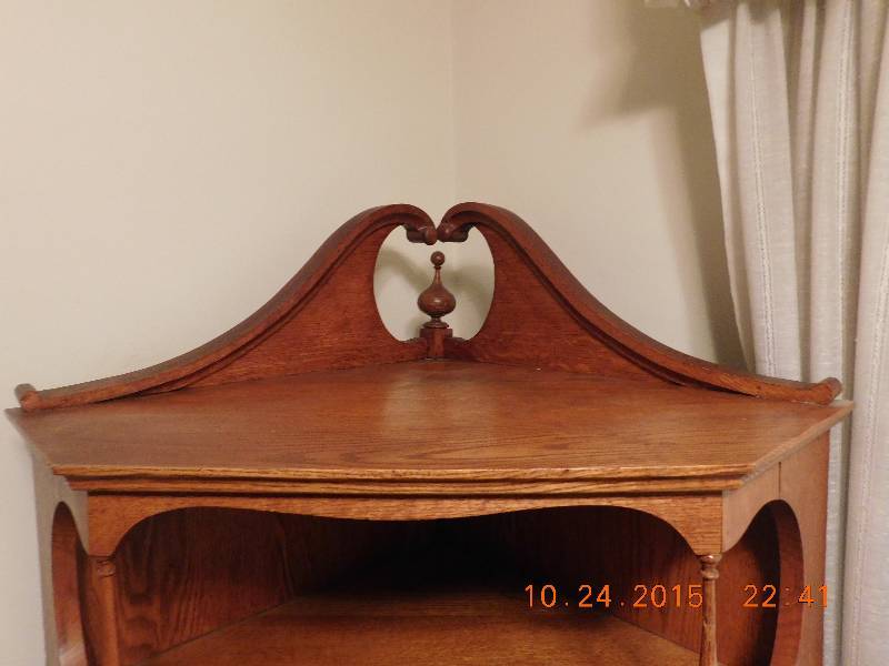 Corner Curio Cabinet
