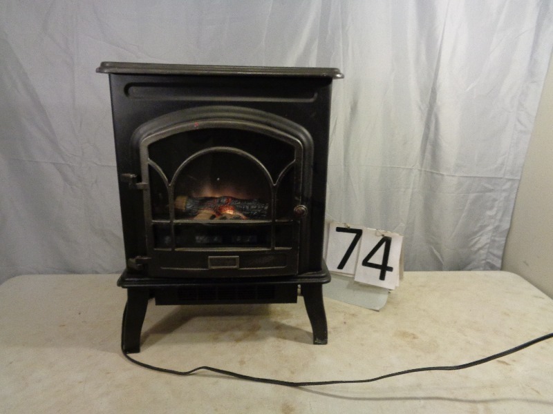 lot 174 image: Electric Fireplace Heater