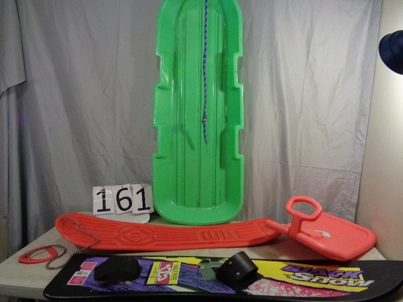 lot 161 image: Snowboards and Sleds