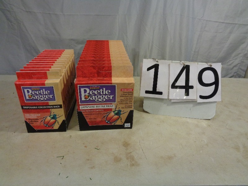 lot 149 image: New Beetle Traps and Bags