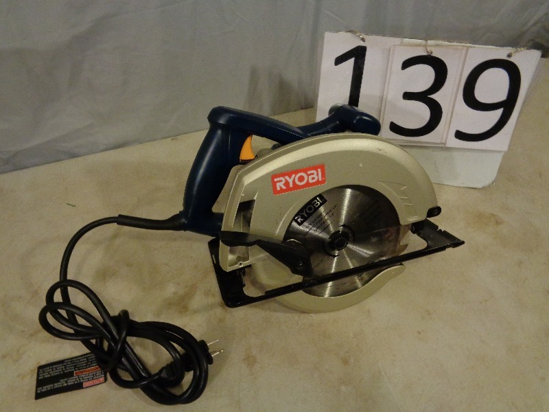 lot 139 image: Ryobi Saw