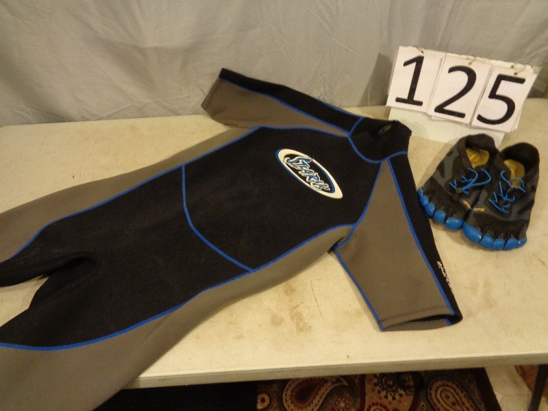 lot 125 image: Stearns Wet Suit and More