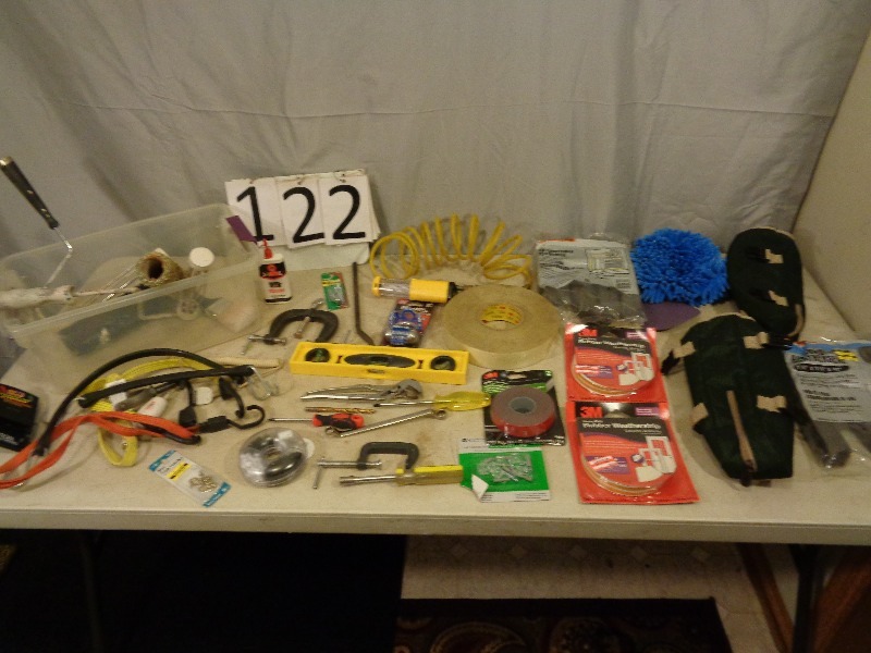 lot 122 image: Tools and Supplies