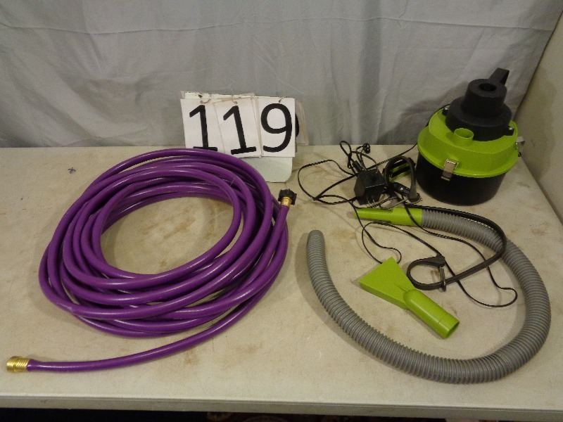 lot 119 image: 12 Volt Auto Shop Vac and Garden Hose