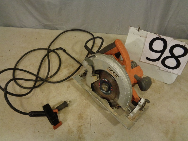 lot 98 image: Ridgid Circular Saw