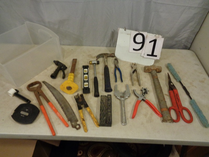 lot 91 image: Tools