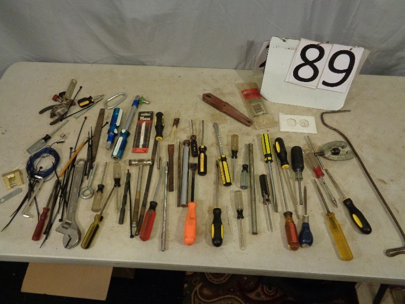 lot 89 image: Hand Tools