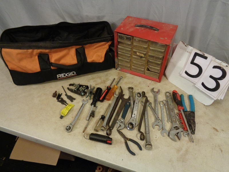 lot 53 image: Tools, Bag, Organizer