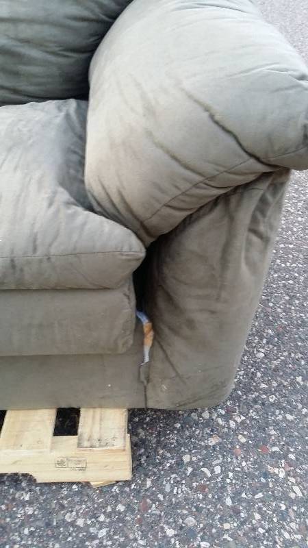 Klaussner Heights Loveseat