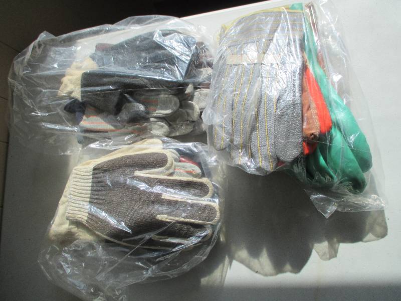 3 bags with 3 pair of mis-matched g...