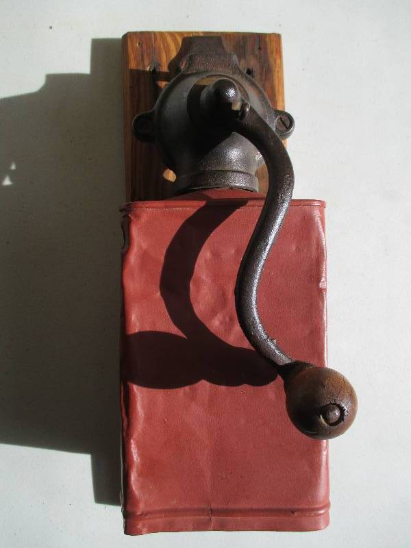 Old coffee grinder from the early 1...