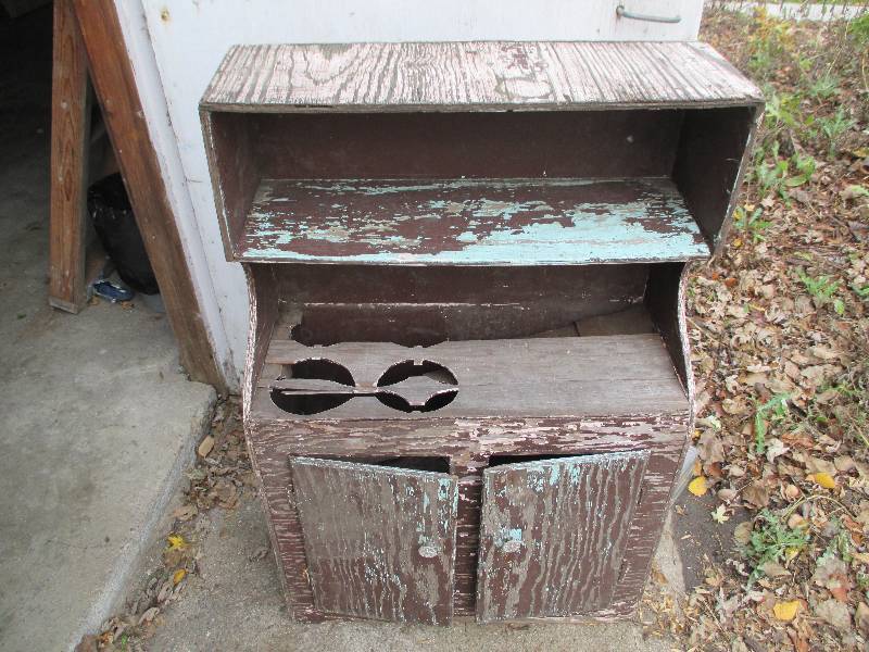 lot 77 image: 1940s toy kitchen and cupboard, ha...