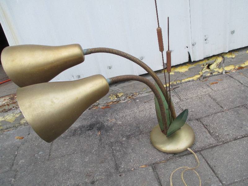 lot 104 image: Cattail lamp with flexible light ne...