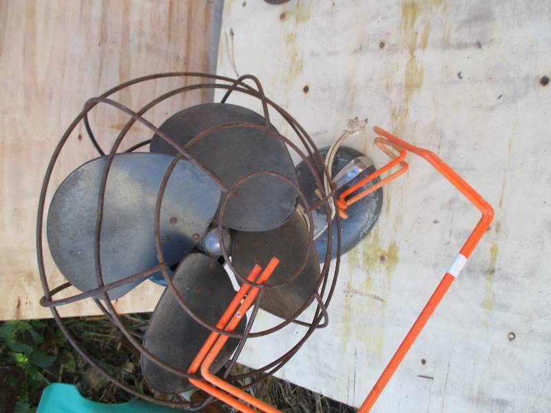 lot 50 image: antique metal table fan ...