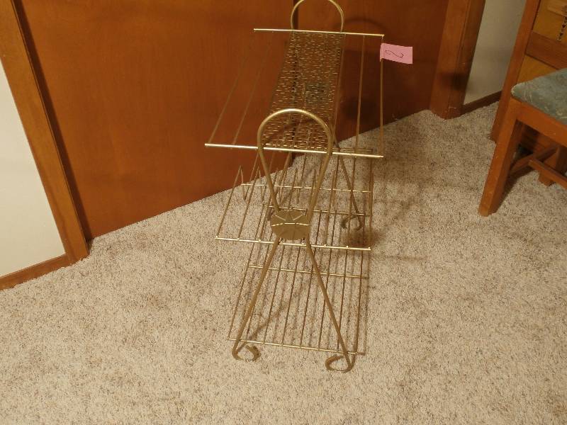 Vintage metal side stand