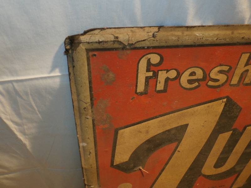 Vintage 7-up sign (cardboard)