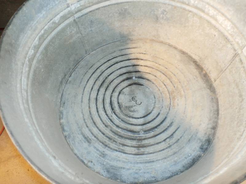 Vintage galvanized tub #3