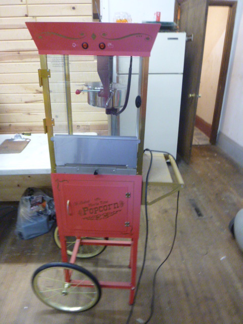 Nostalgia Electronics Popcorn Cart
