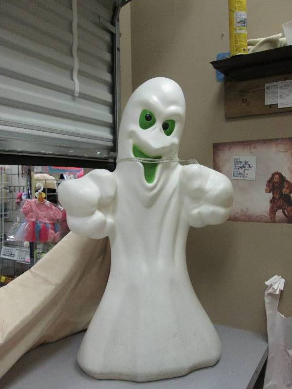 light up ghost statue stands roughl...
