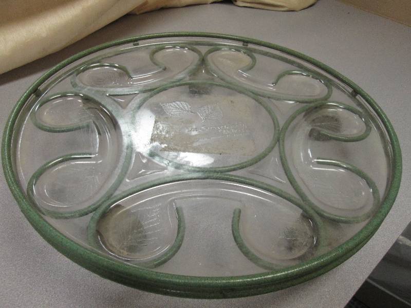 planter stand. circular about 17 in...