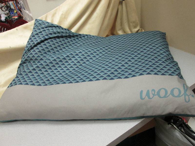 Dog bed for medium sized dogs...