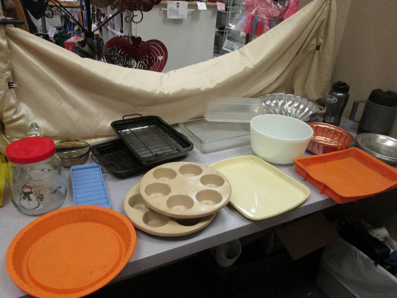 misc cooking supplies all displayed...