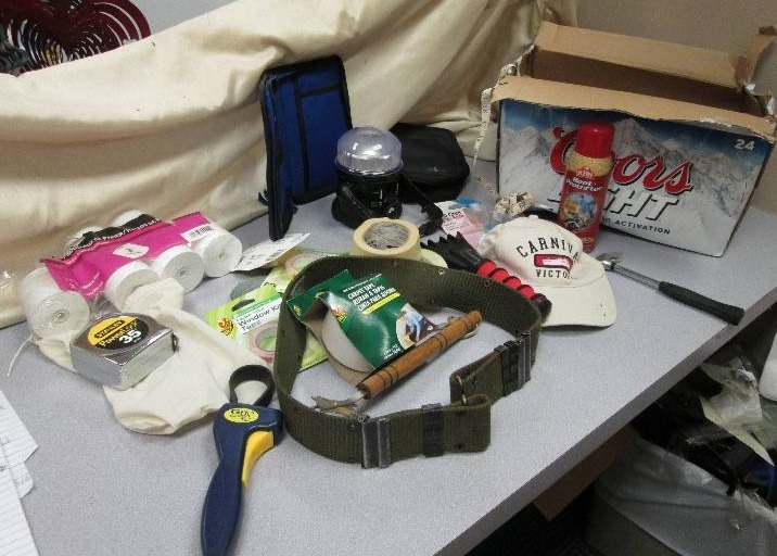 box of misc all displayed in pictur...