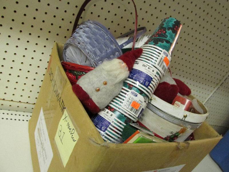tree skirt,ribbons,santa hats,wrea...