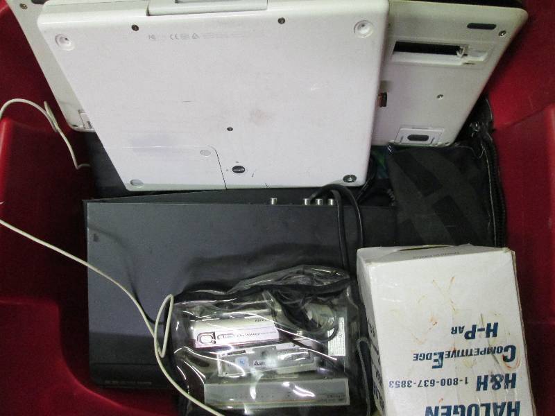 Box lot of mixed assorted electroni...