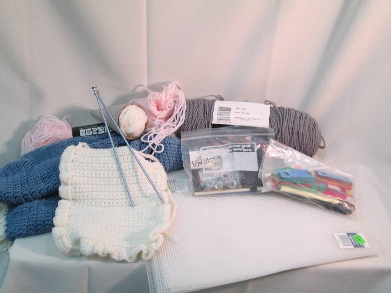 crochet kit includes pins,yarn,acce...