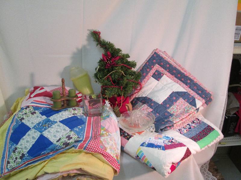 salt and pepper shaker,x3quilts,jui...