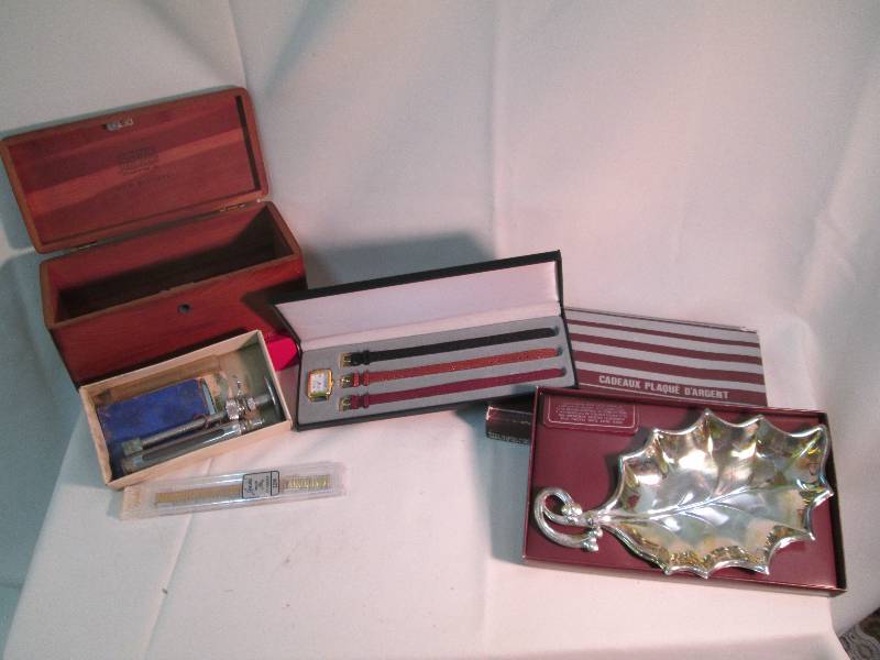 silver leaf tray,x1watchw bands,ol...