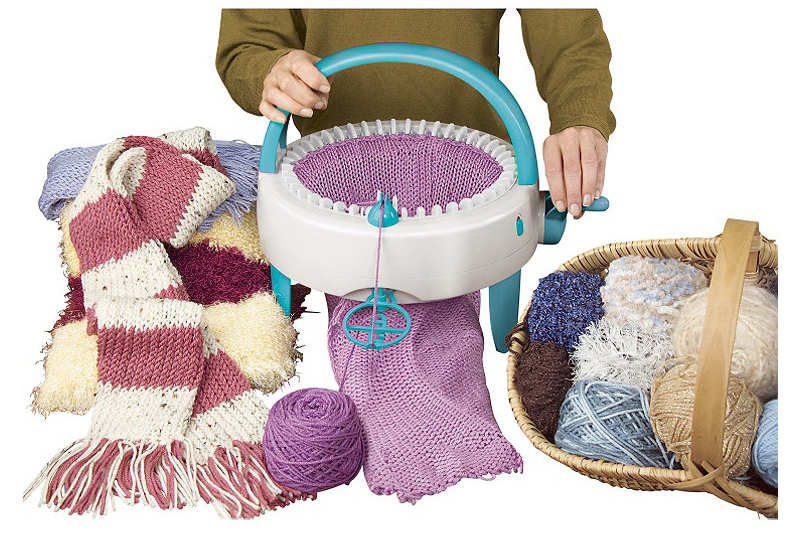 lot 8 image: Innovations Knitting Machine