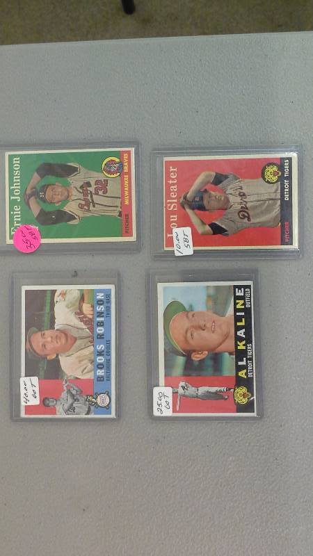 Baseball Card Lot (4 Cards)