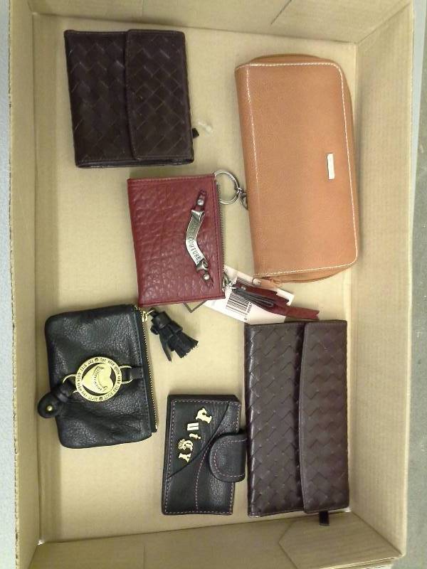 Handbag Lot