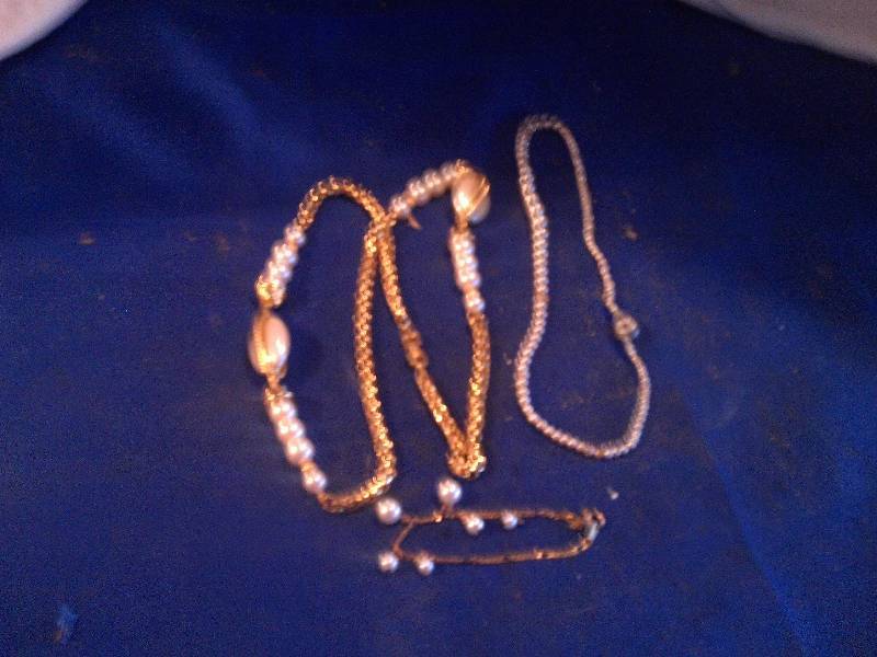 vintage costum jewlery