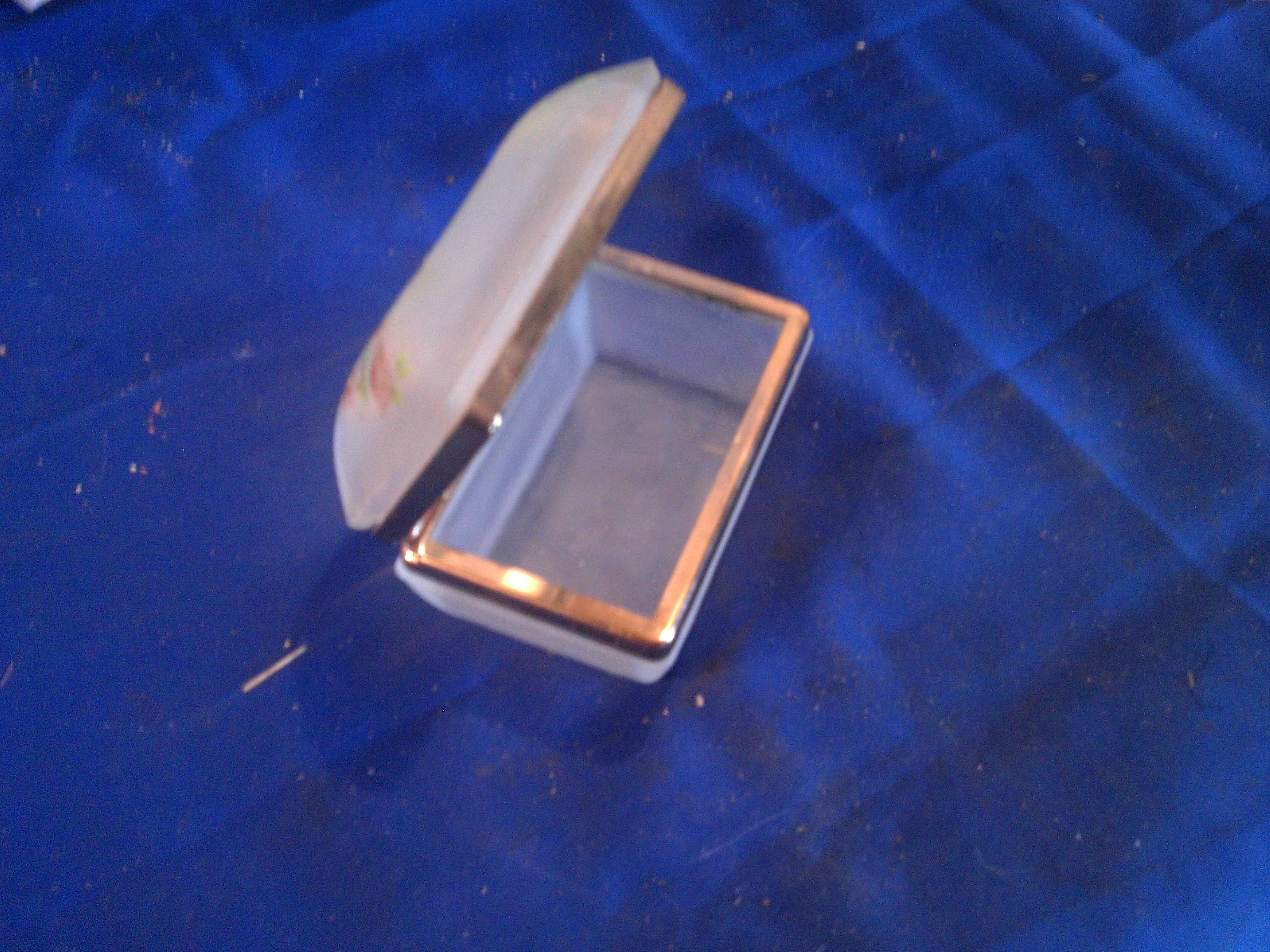 vintage lewsitr jewlery box