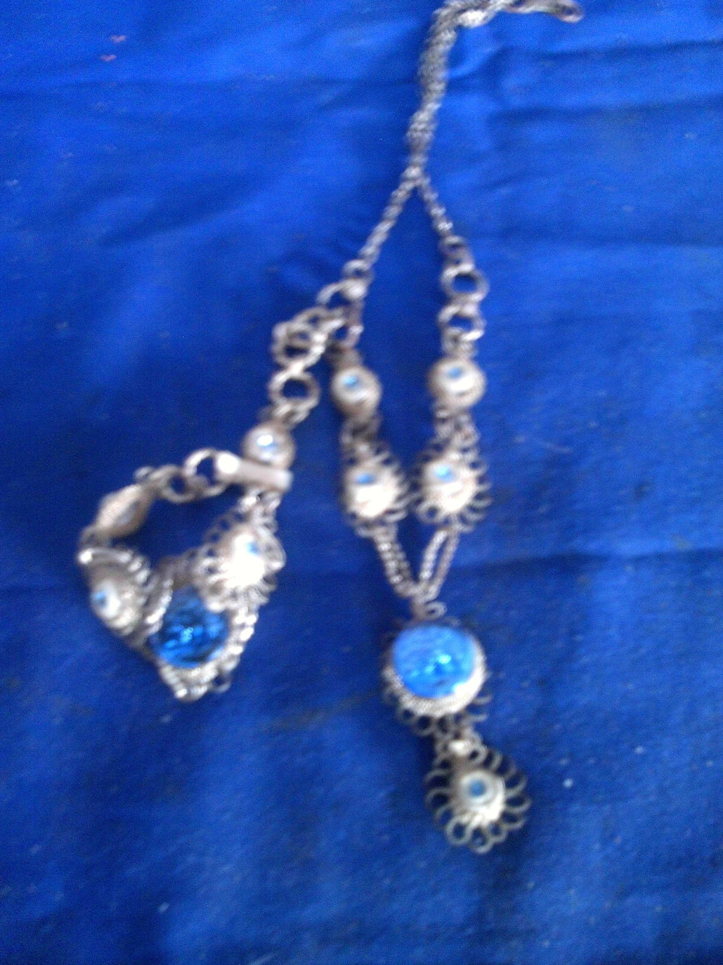 vintage jewlery