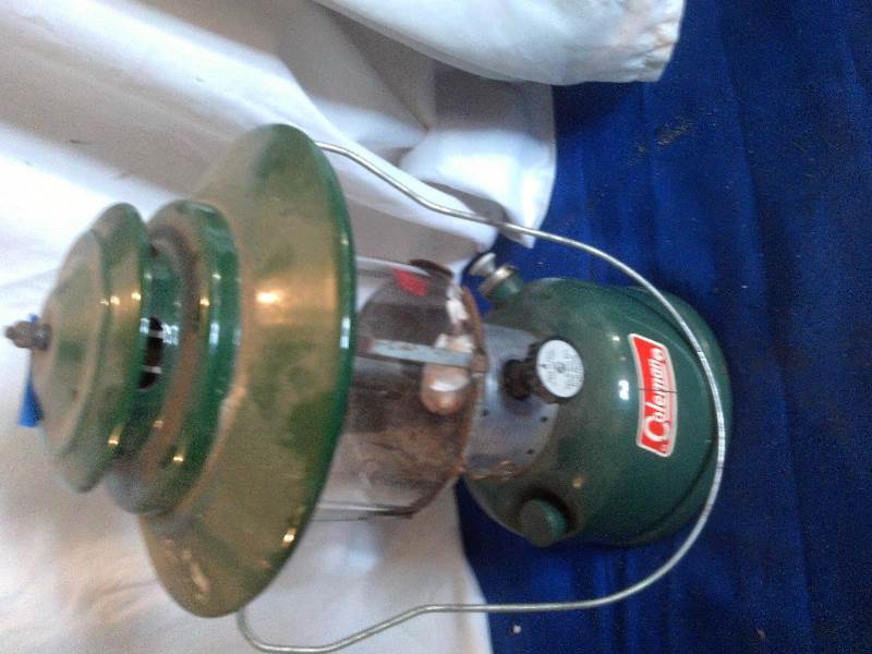 472 coleman lantern