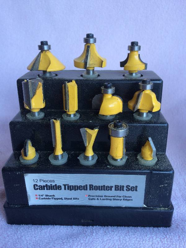 Bosch Palm Router and Bits