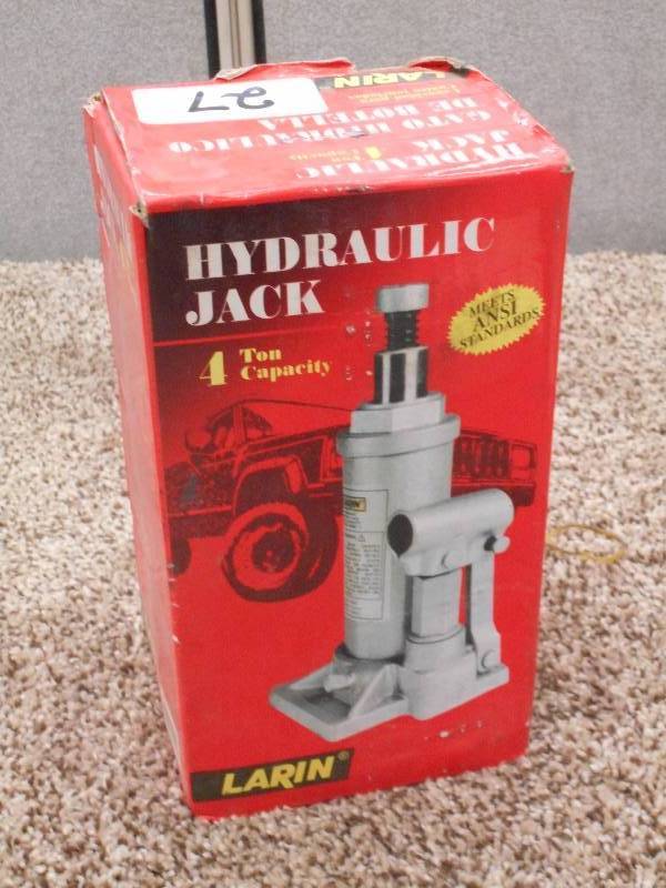 Unused Larin 4-Ton Bottle Jacl ...